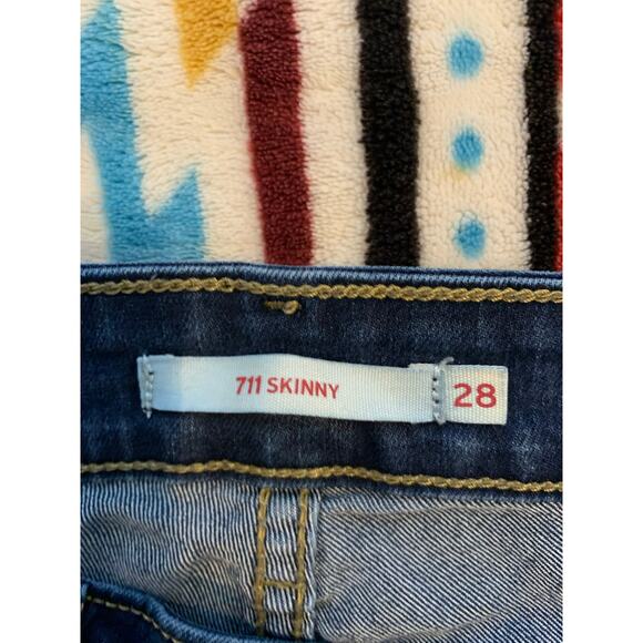 Levi’s Girls 711 Skinny Jeans Size 28 Blue Denim - Picture 4 of 4
